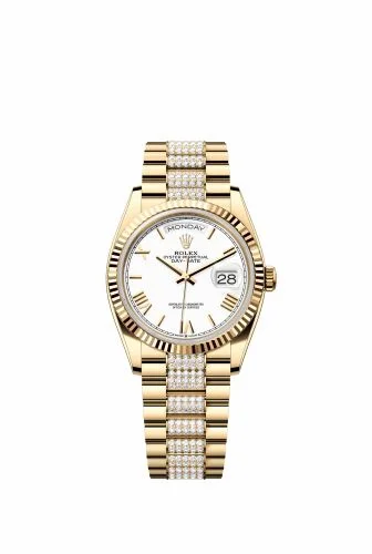Rolex Day-Date 36 Yellow Gold / Fluted / White - Roman / President - Diamond 128238-0114