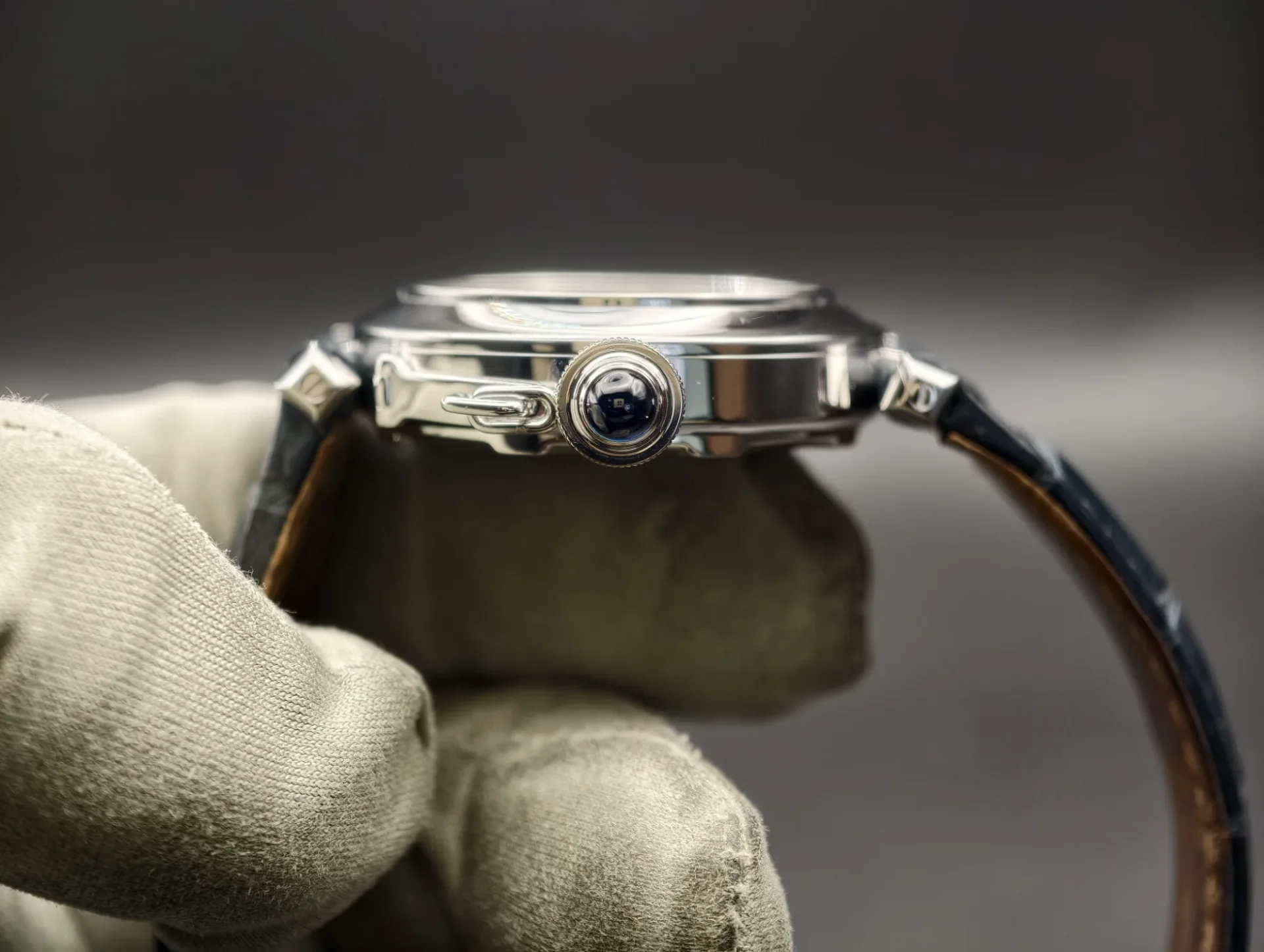 Cartier 2308